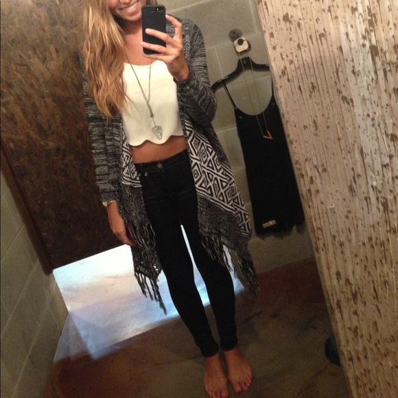 Billabong Jackets & Blazers - Billabong long sleeve cardigan